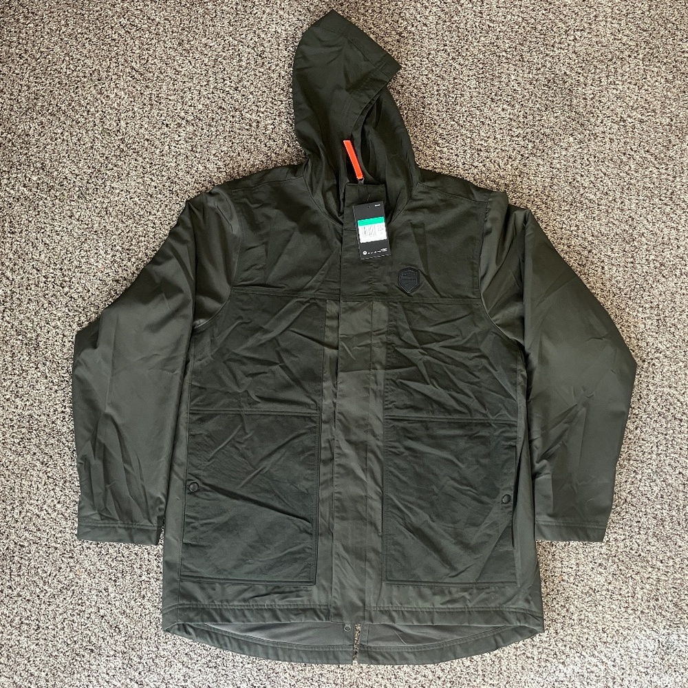 NWT Nike Therma Dri-Fit Jacket. Khaki Green, Men's XL. Perfect Christmas gift!!!